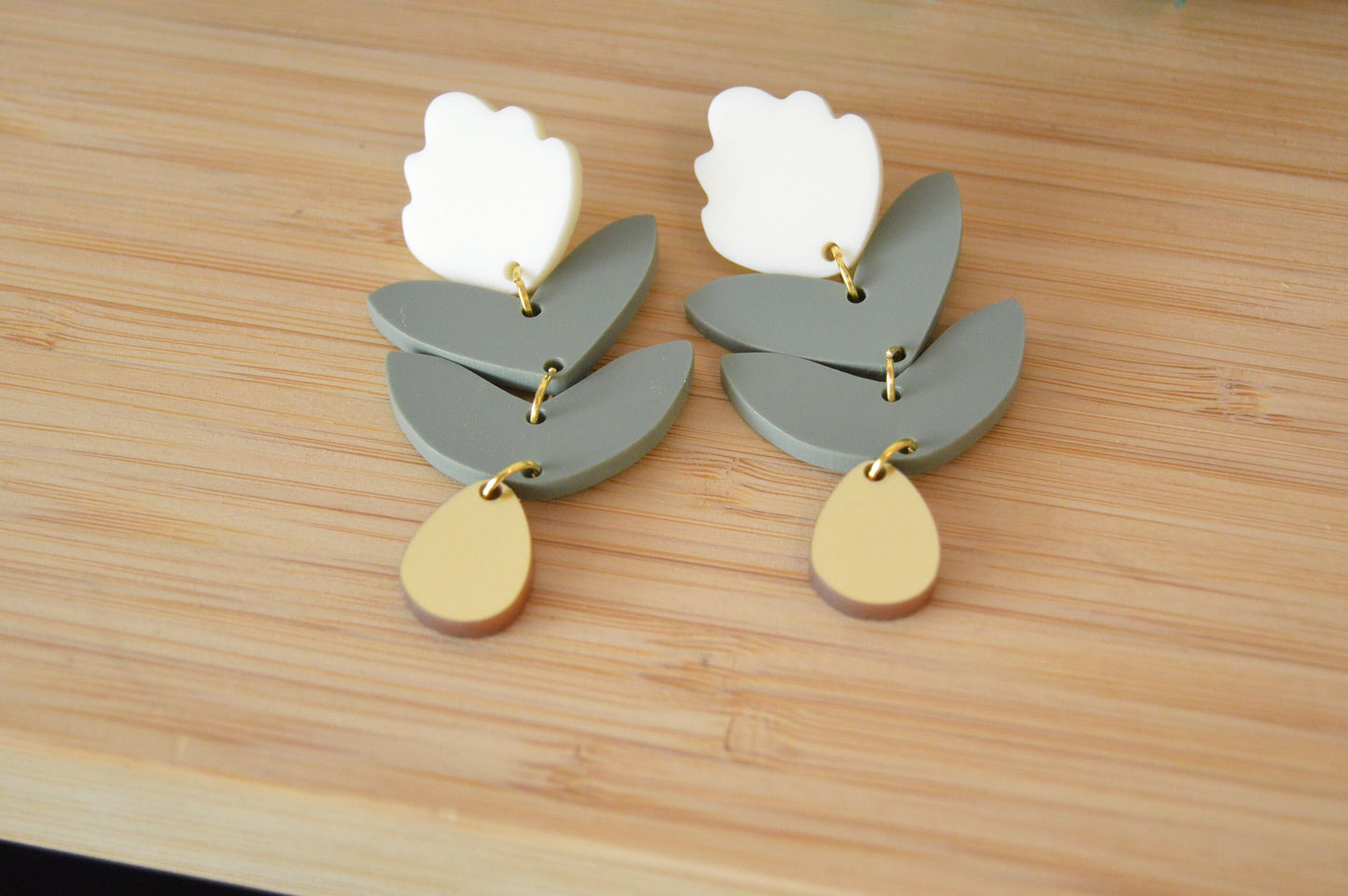 Floral leaf Stack Dangle Earrings - Acrylic