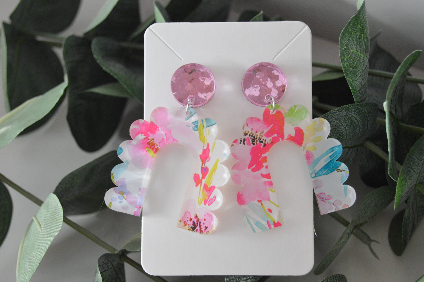Floral Scalloped Arch Dangle Earrings - Acrylic