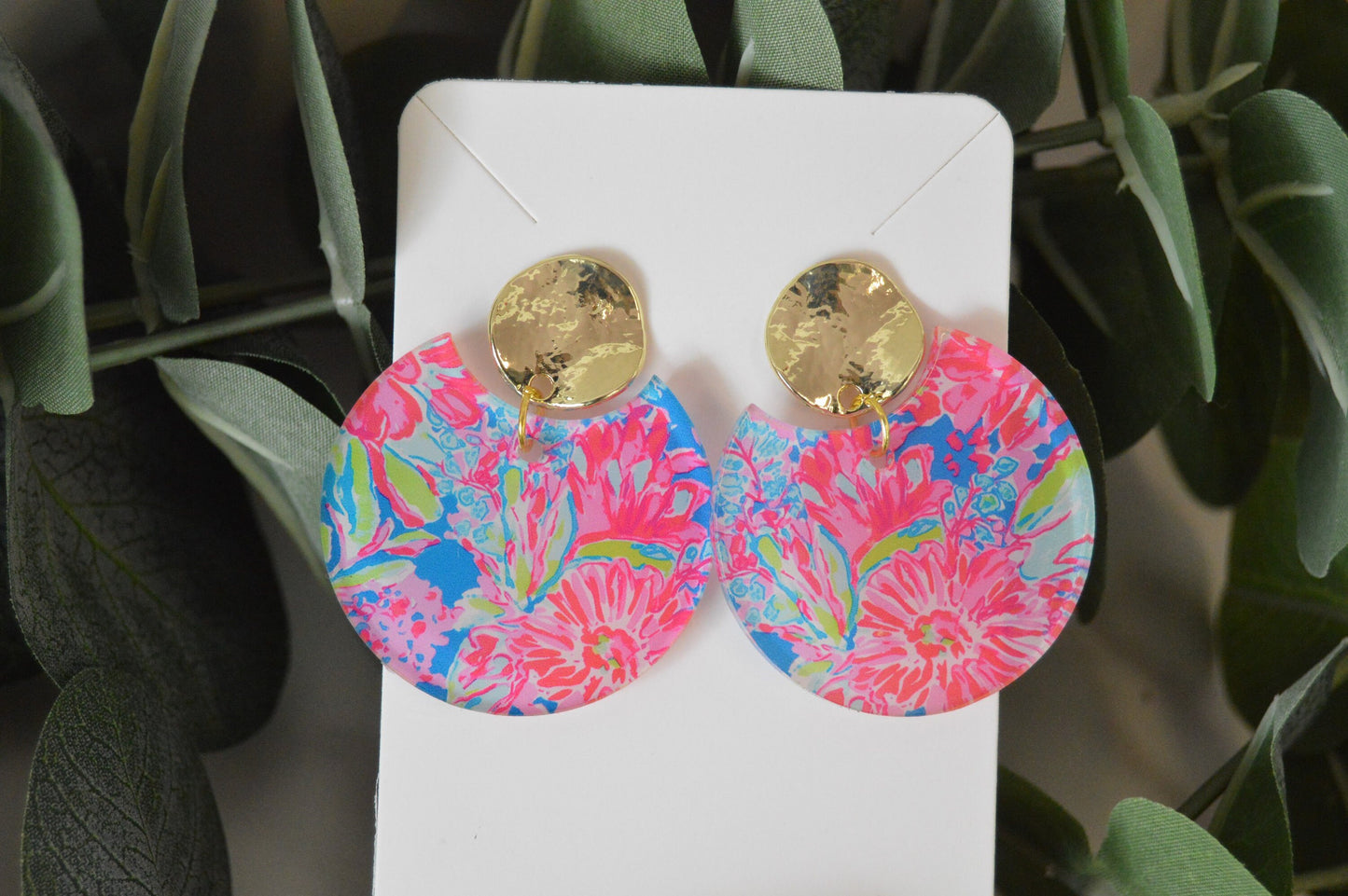 Preppy Round Cutout Earrings - Acrylic