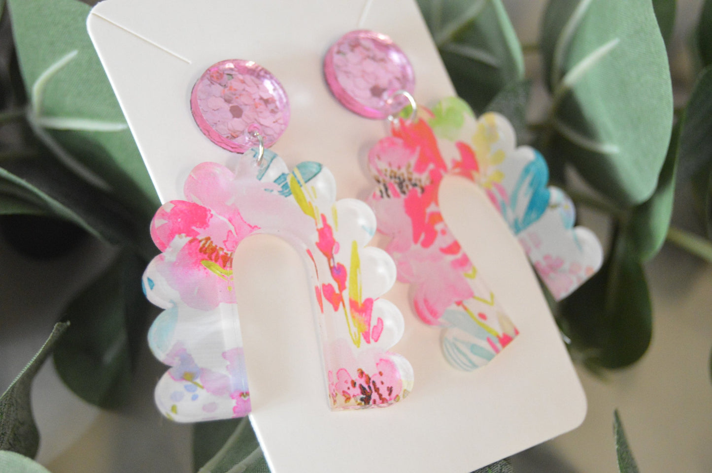 Floral Scalloped Arch Dangle Earrings - Acrylic