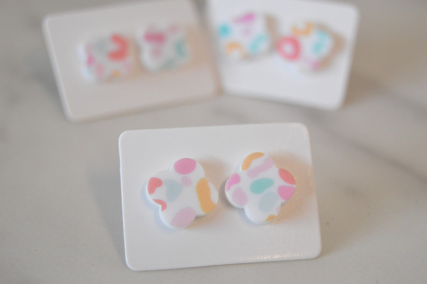 Colorful Leopard Print Stud Earrings - Acrylic