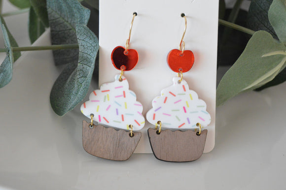 Cupcake Dangle Earrings - Acrylic/Wood